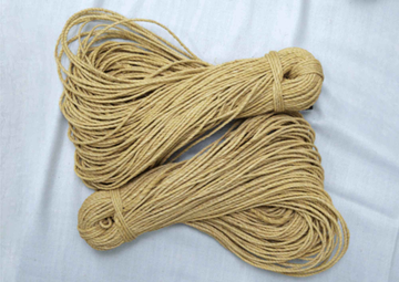 Banana fiber rope, the end product of pseudostem fiber extraction, illustrating regenerative agriculture and banana fiber sourcing