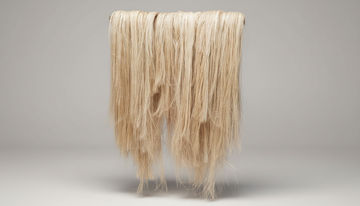 Raw banana stem fiber, a single-material natural fiber processed without a plastic binder