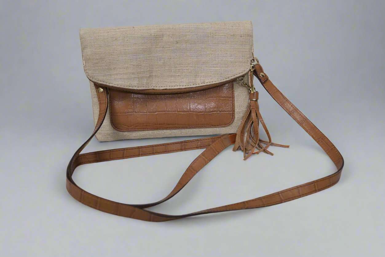Banana Fiber ladies purse - The Natural Fiber CompanyBanana Fiber ladies purseShoulder bagsNatural Fiber CompanyThe Natural Fiber Company